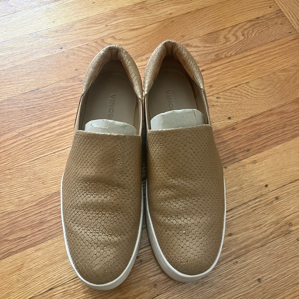 VINCE Warren sneakers (Size 8)